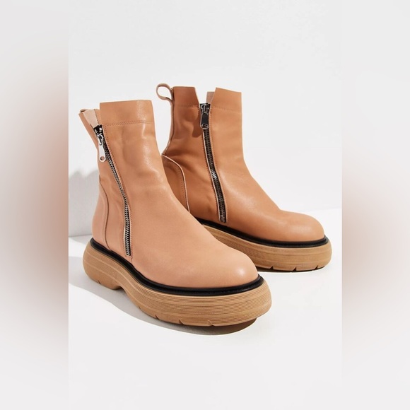 Free People Mara Dual Zip Chunky Platform Light Brown Leather Boots in Size 8 - Picture 1 of 11